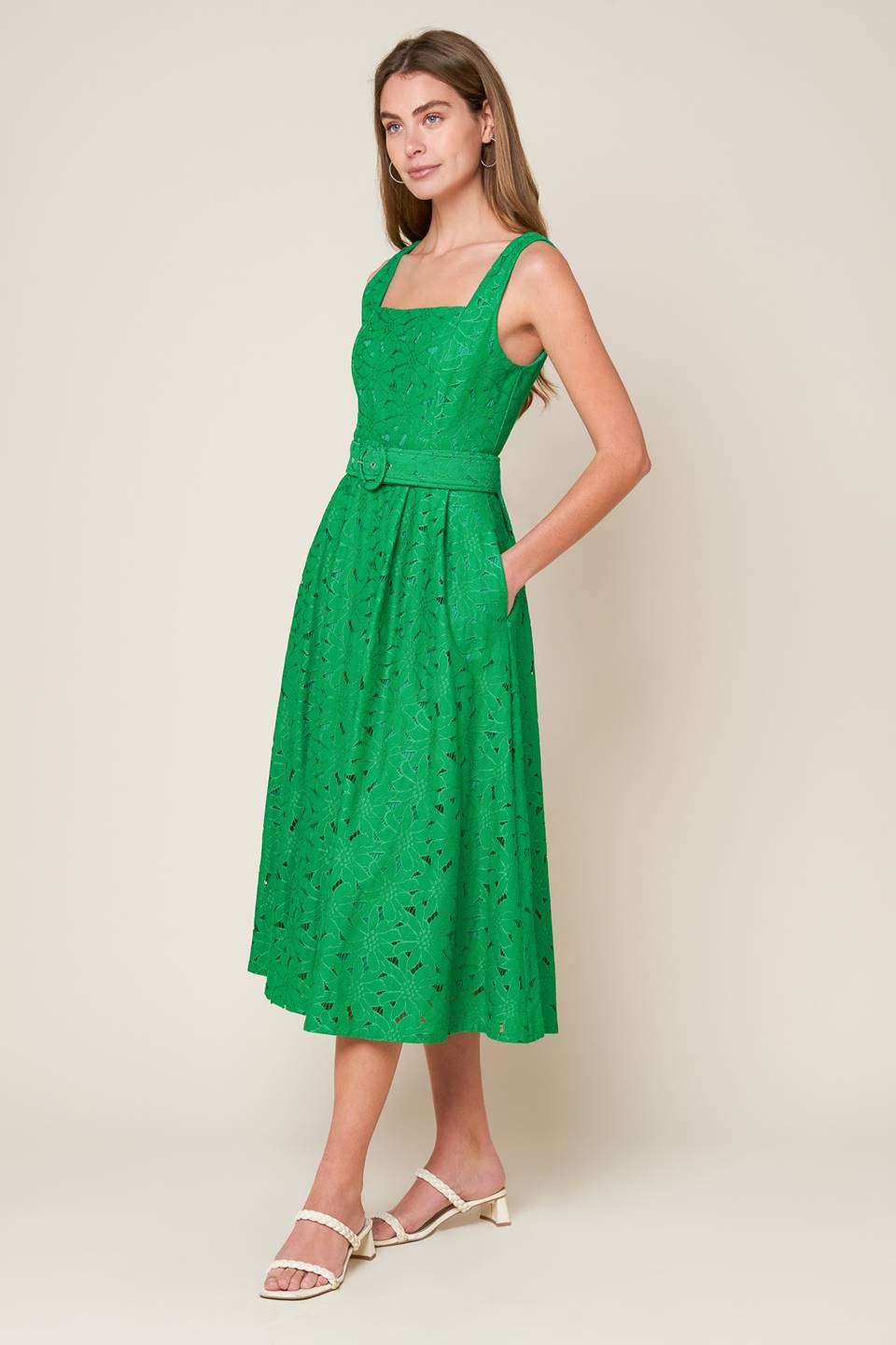 DAFFODILS & DAYDREAMS WOVEN LACE MIDI DRESS Flying Tomato